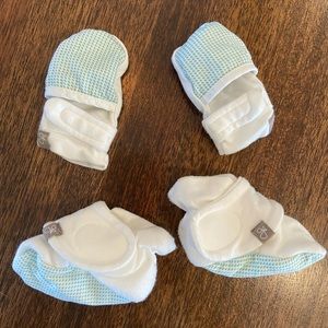 Velcro mittens and booties